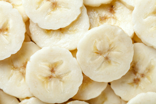 Banan: Podróż tropikalnego owocu i jego różne oblicza w kuchni